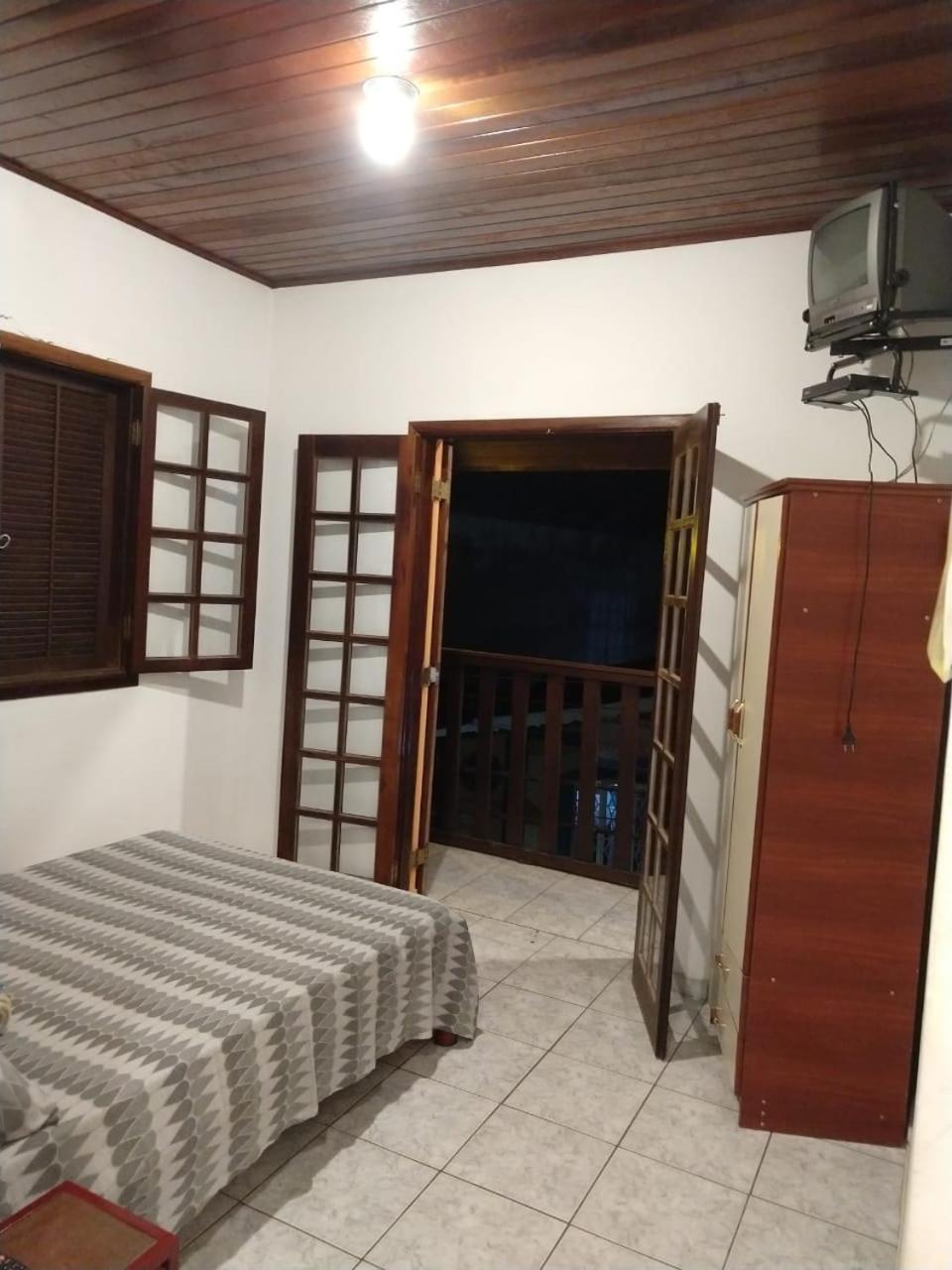 Pousada Rr Central Campos do Jordao Exterior photo